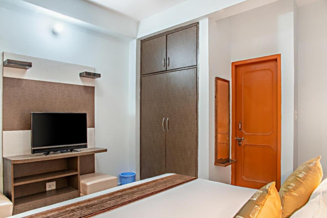 Mystic Forest View Kasauli I Serviced Villa I Best Seller I Vacations I Family Events I Open Air Lawn I Sky Bonfire I Kasauli By Exotic Stays Exterior photo